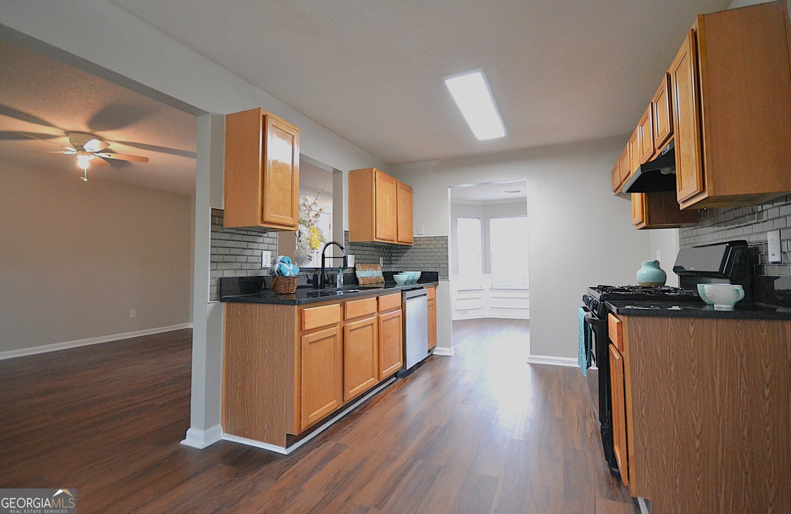 916 Brisley Circle Hampton - 20