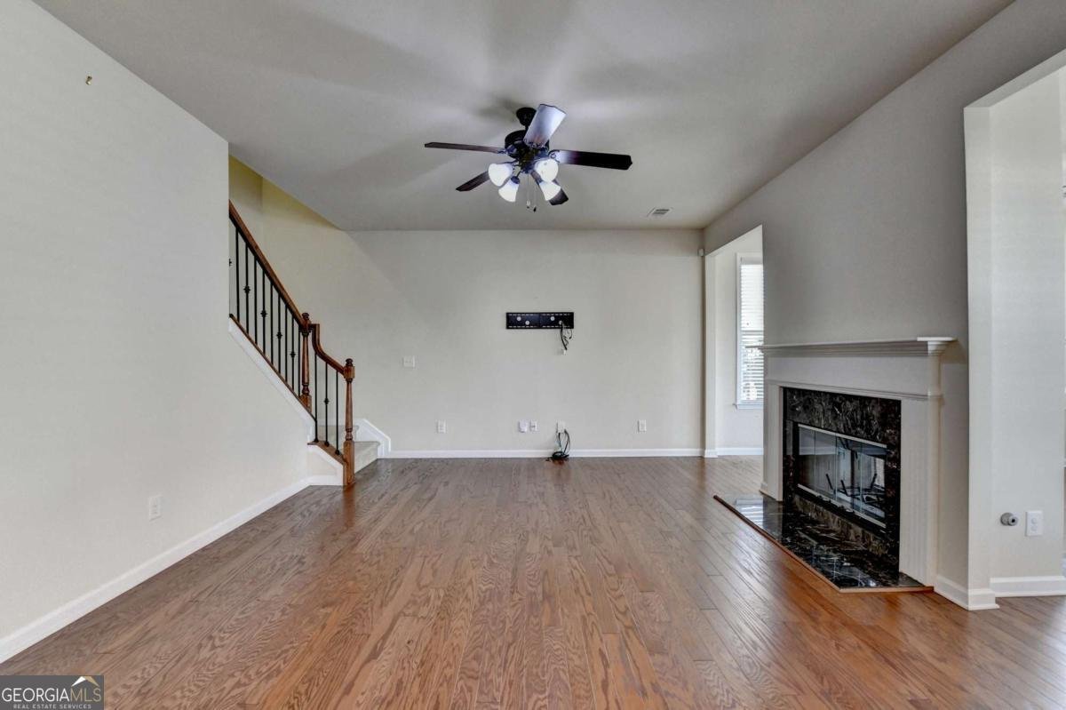 3945 MEDLEY Way Cumming - 12