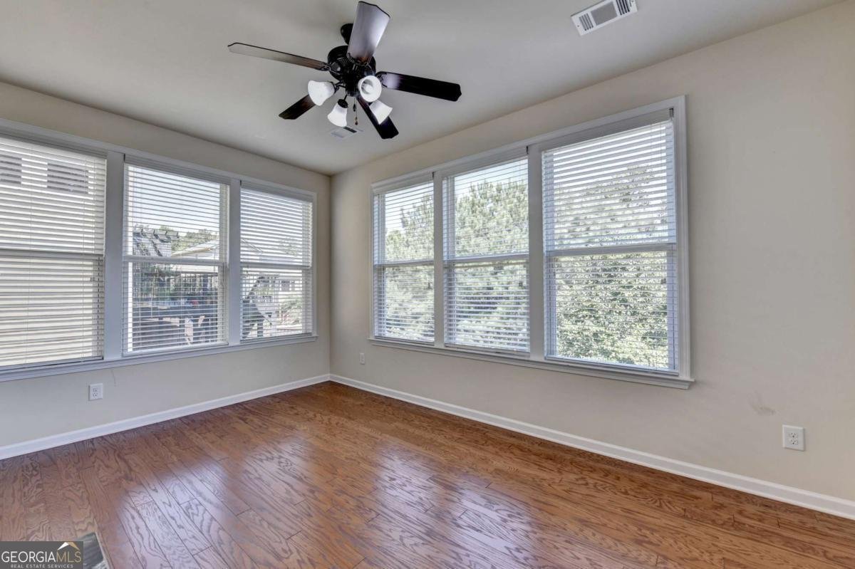 3945 MEDLEY Way Cumming - 13