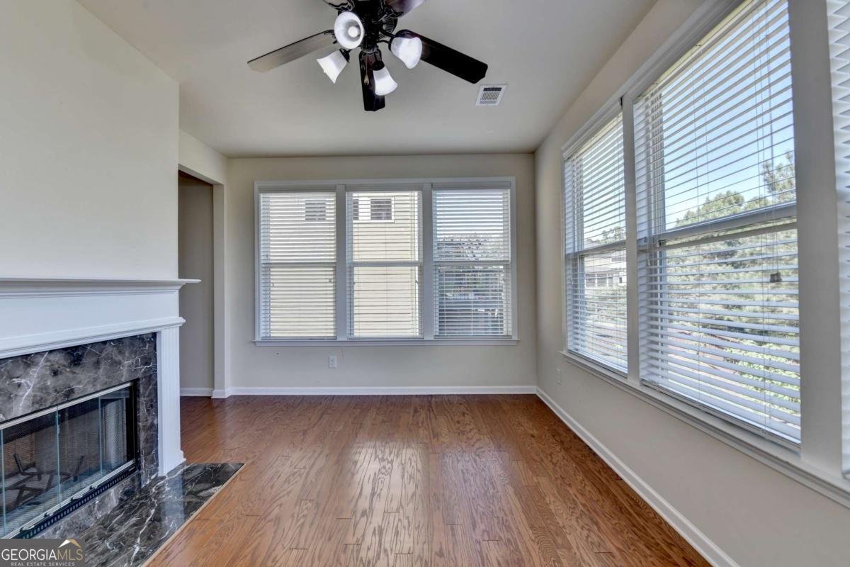 3945 MEDLEY Way Cumming - 14