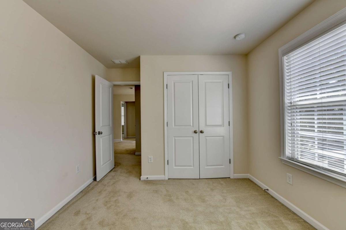 3945 MEDLEY Way Cumming - 31