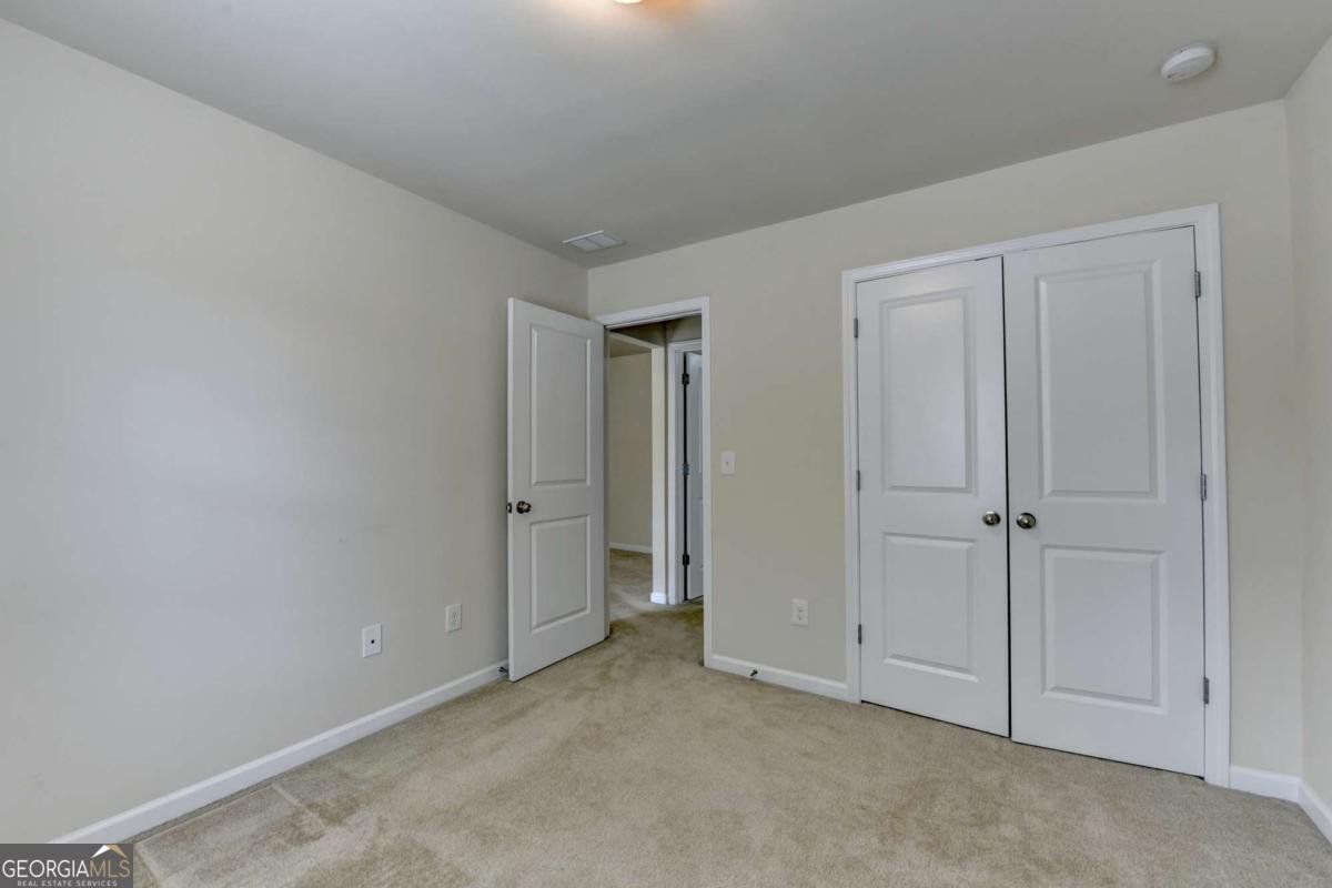 3945 MEDLEY Way Cumming - 35