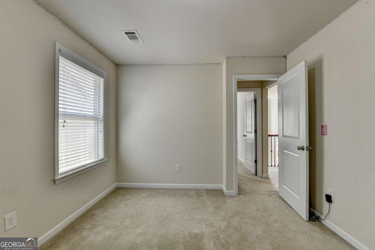 3945 MEDLEY Way Cumming - 38