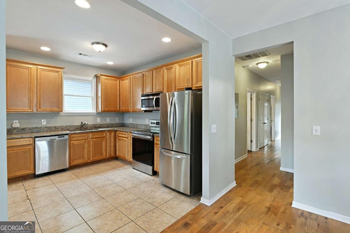 898 Allene Avenue Atlanta - 8