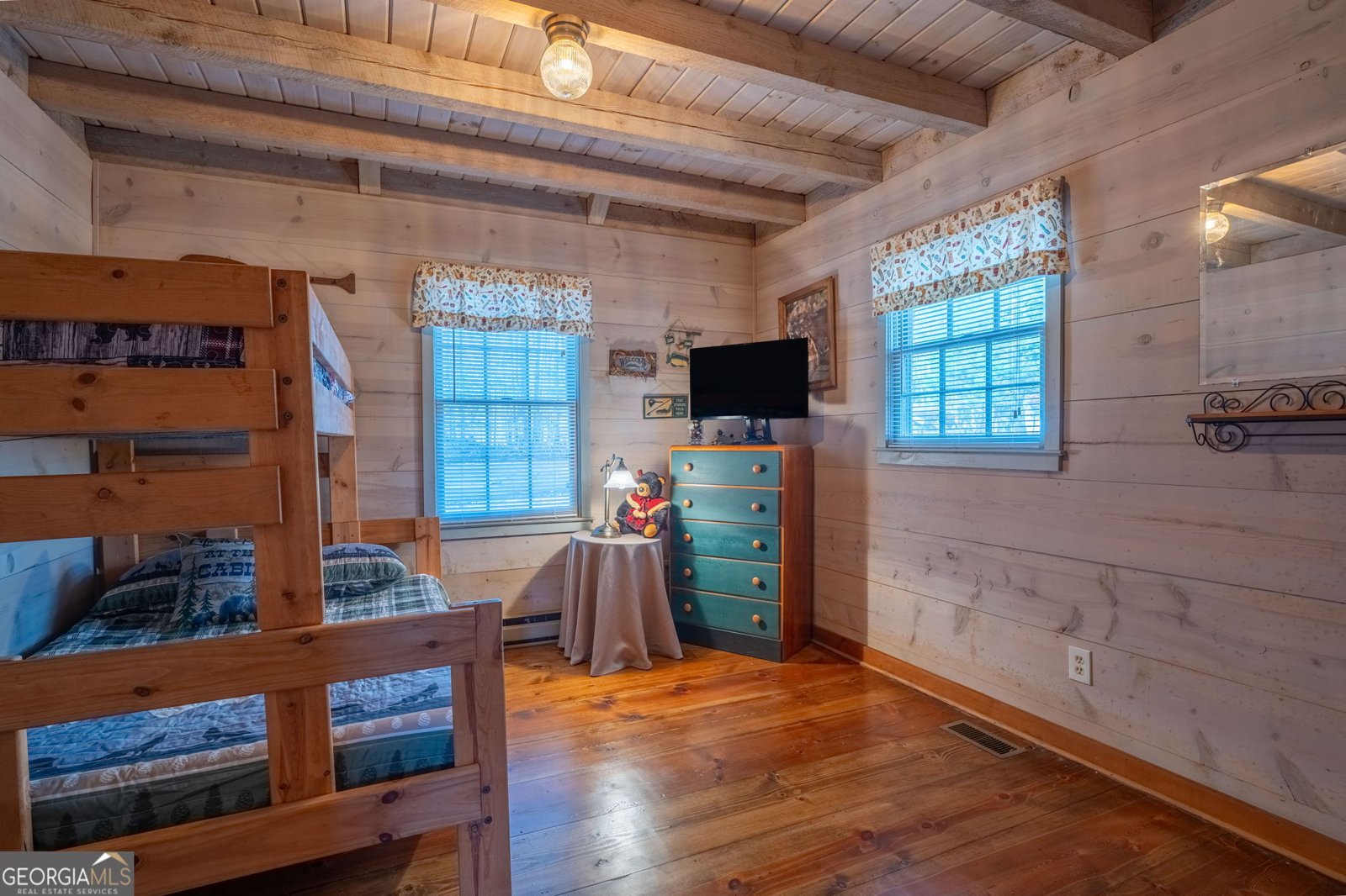 220 McConnell Court Helen - 24