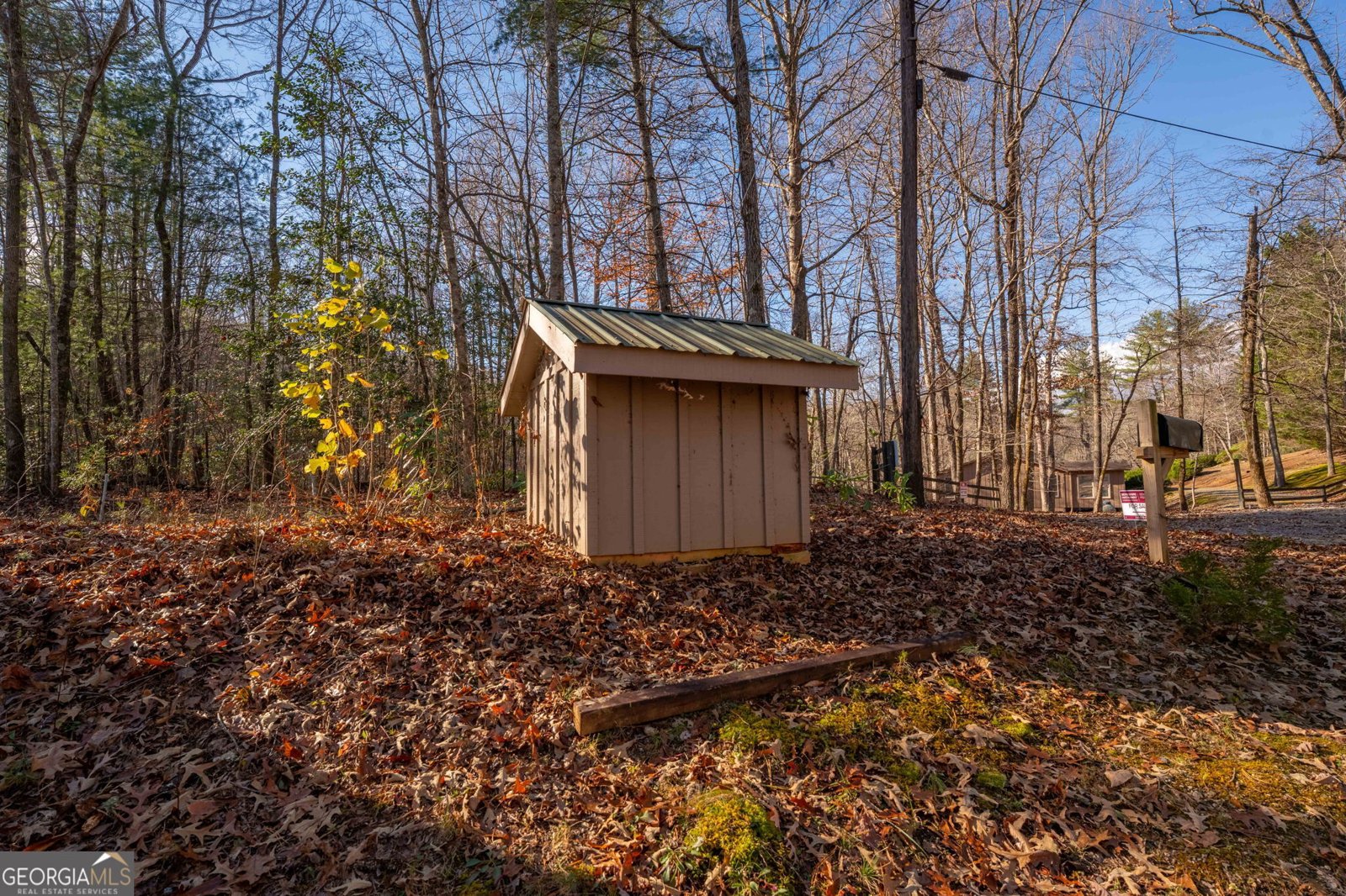 220 McConnell Court Helen - 31