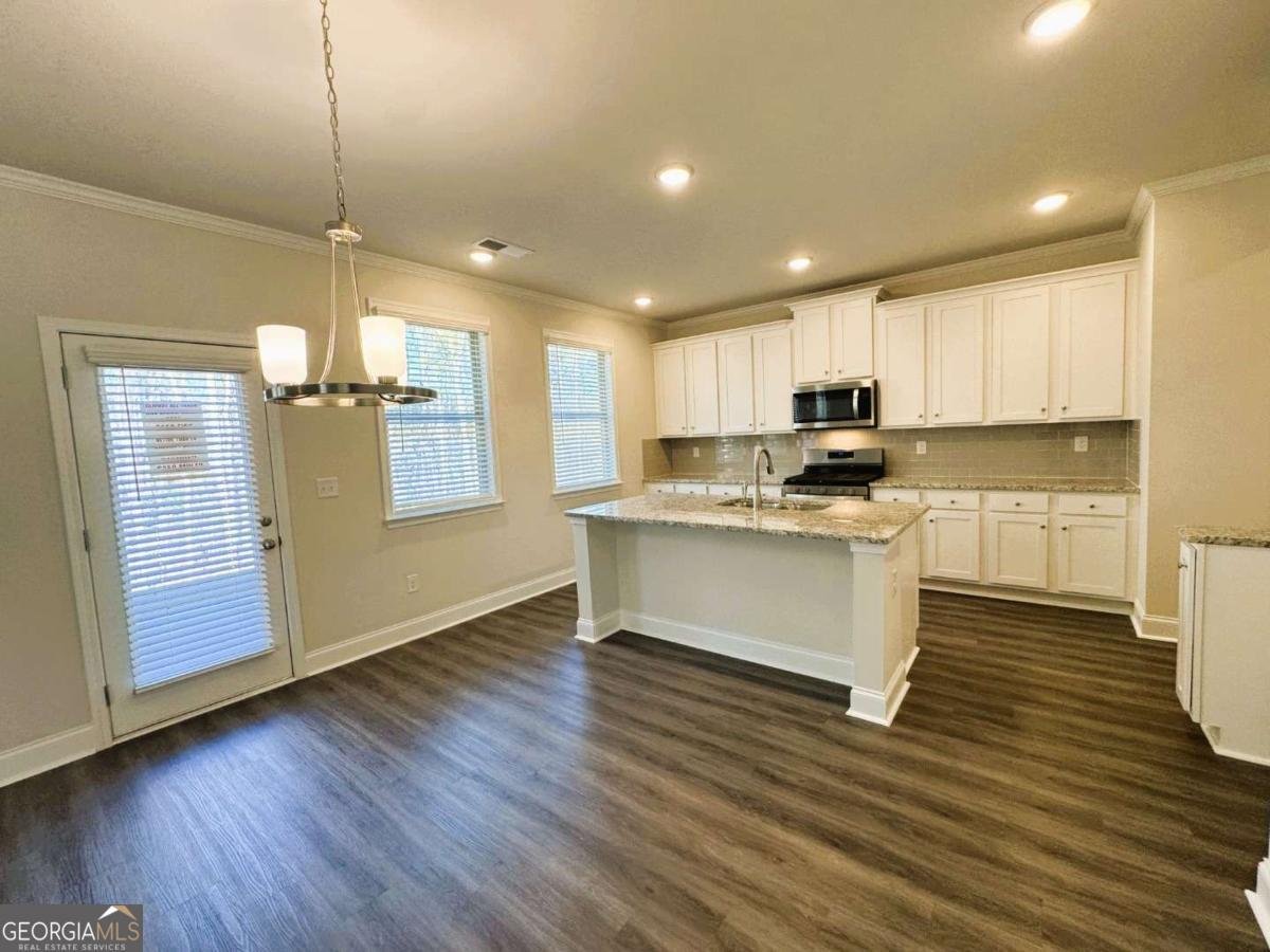 2180 Highridge Point Drive Lithia Springs - 7