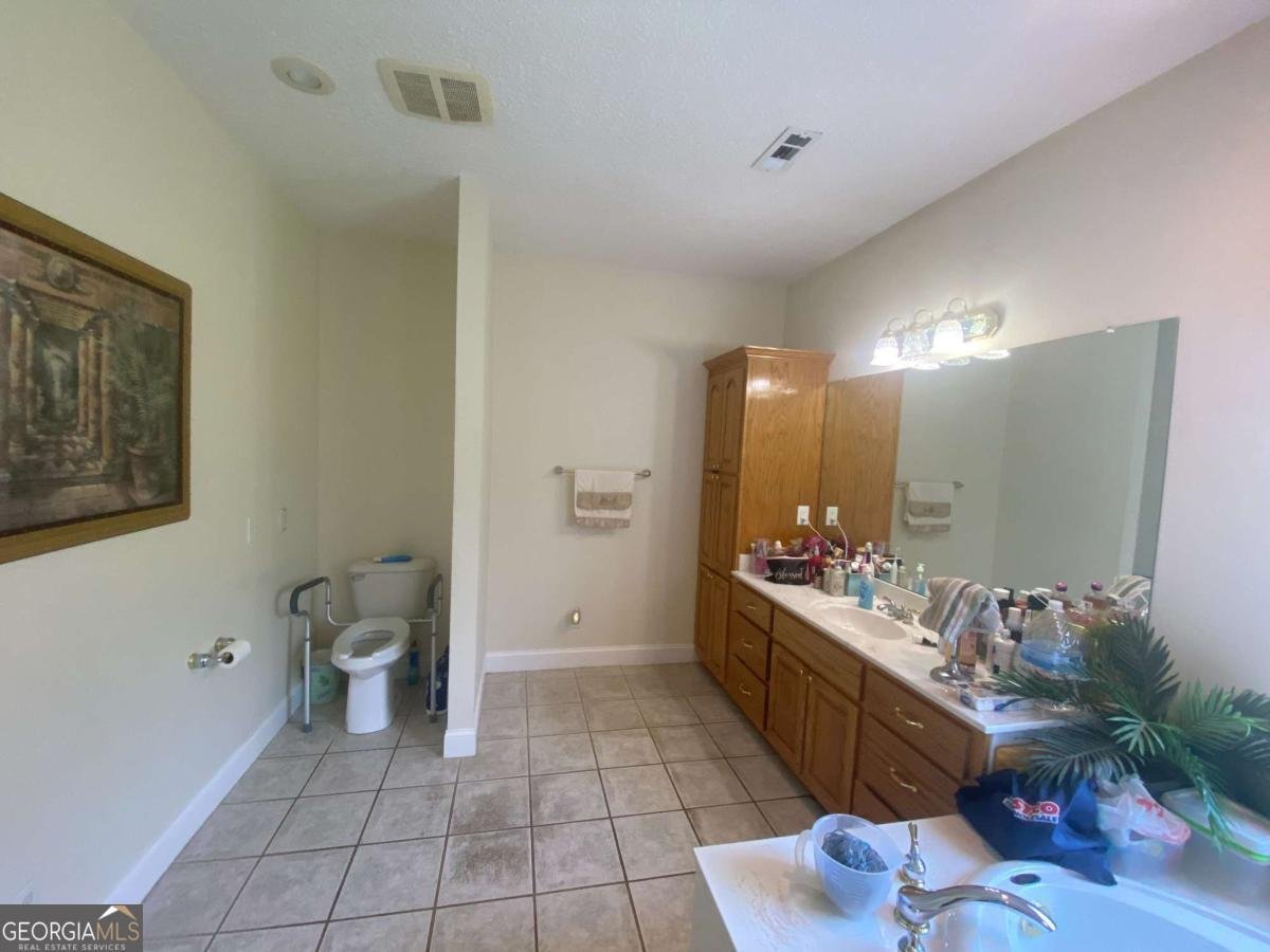 2604 Ga Highway 147 Lyons - 44