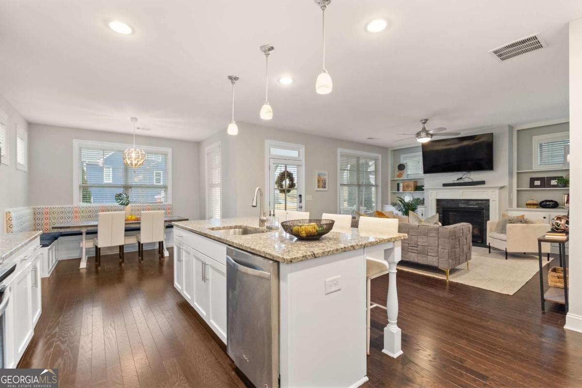 2100 Drew Drive Atlanta - 16