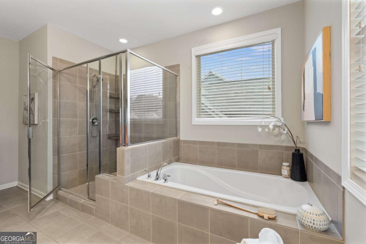 2100 Drew Drive Atlanta - 24