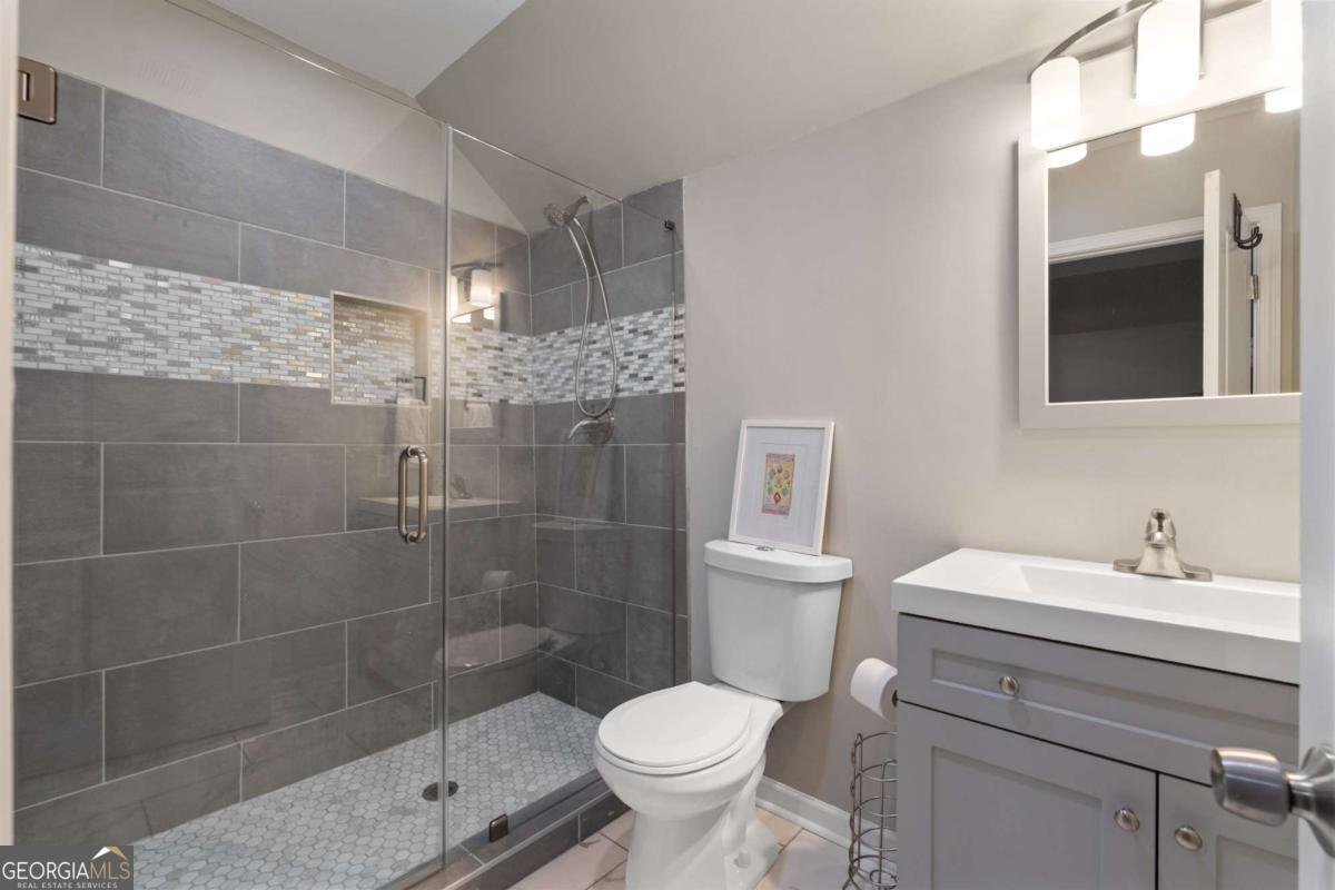 2100 Drew Drive Atlanta - 38