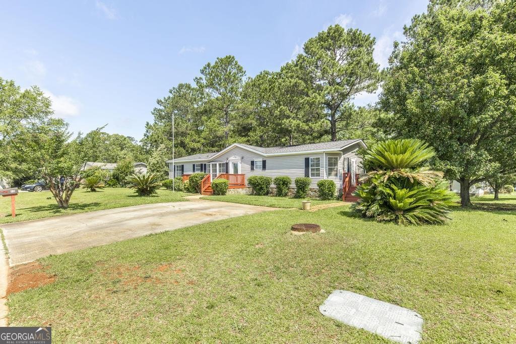 100 Coventry Manor Court Byron - 4