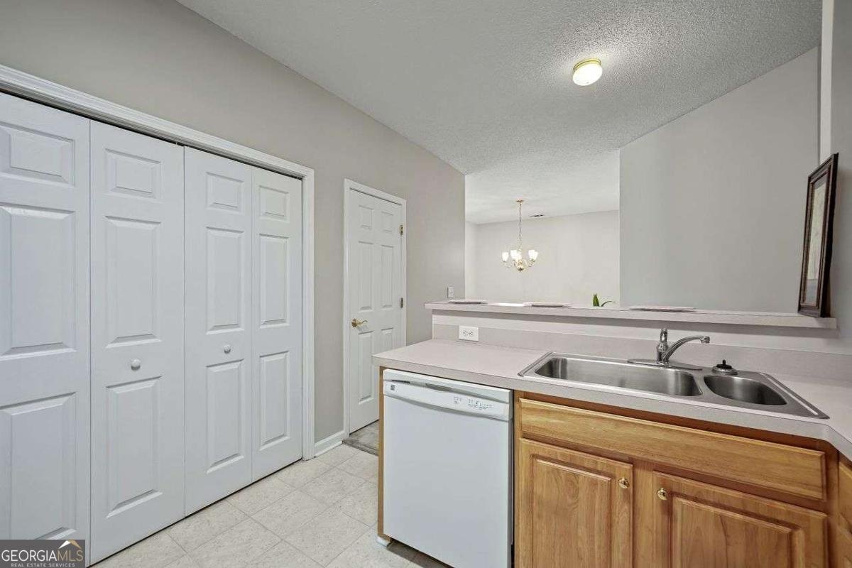 124 CAMRY Lane Grayson - 11