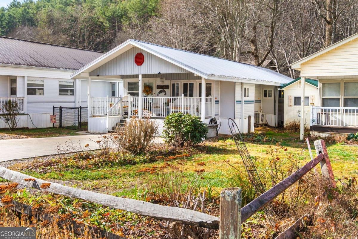 4117 Riverbank Run Hiawassee - 41