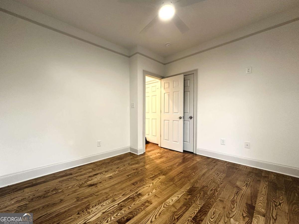 947 Chase Street Athens - 15