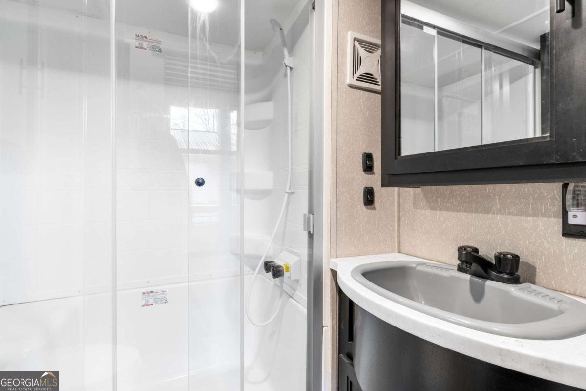 4119 Riverbank Run Hiawassee - 29