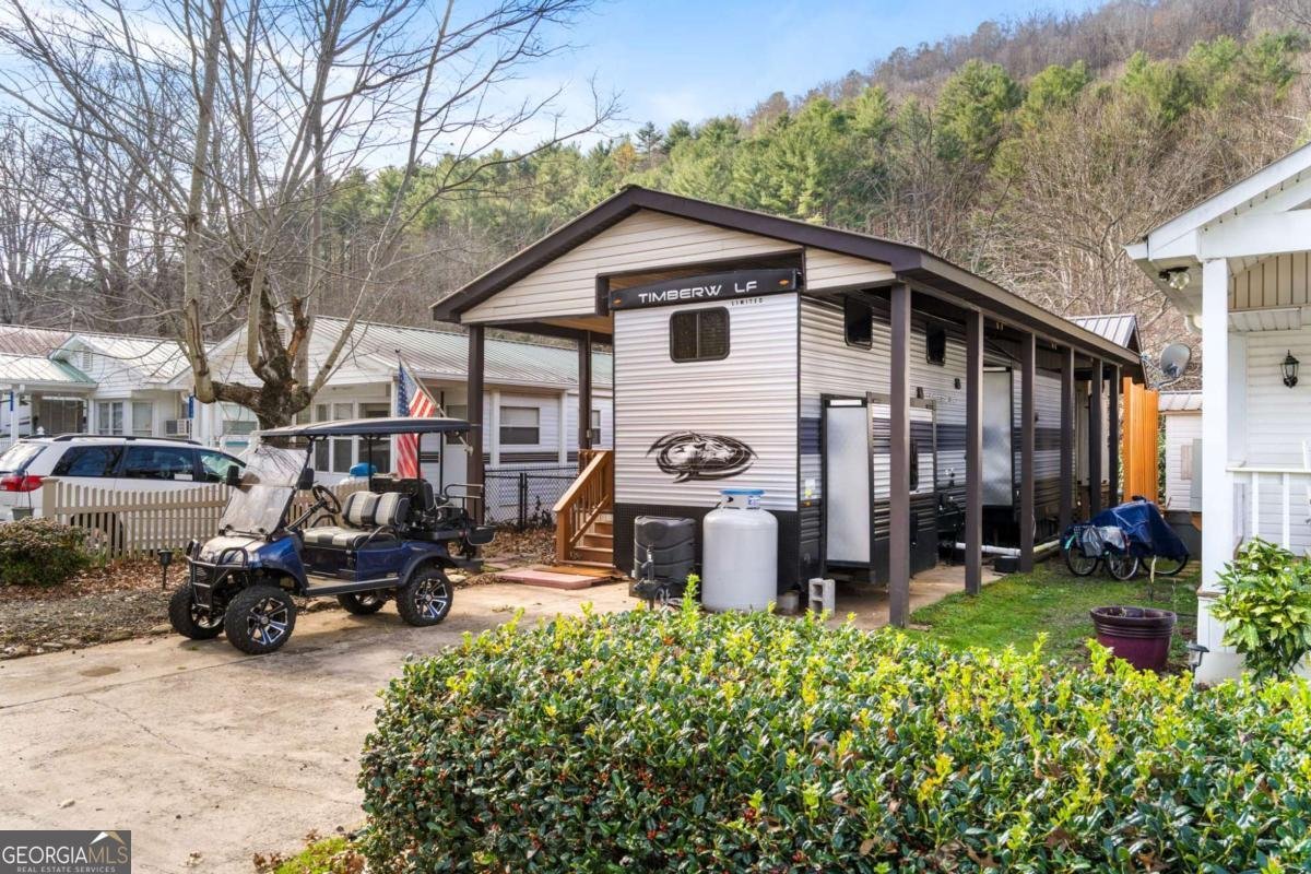 4119 Riverbank Run Hiawassee - 33