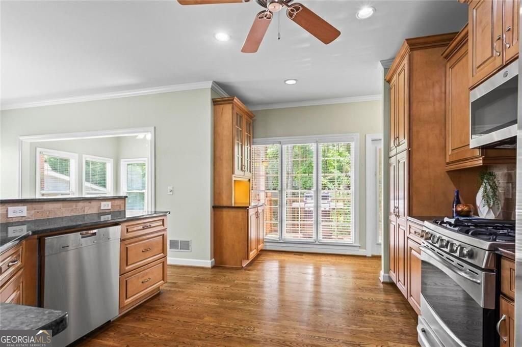 1605 Spinnaker Drive Alpharetta - 10