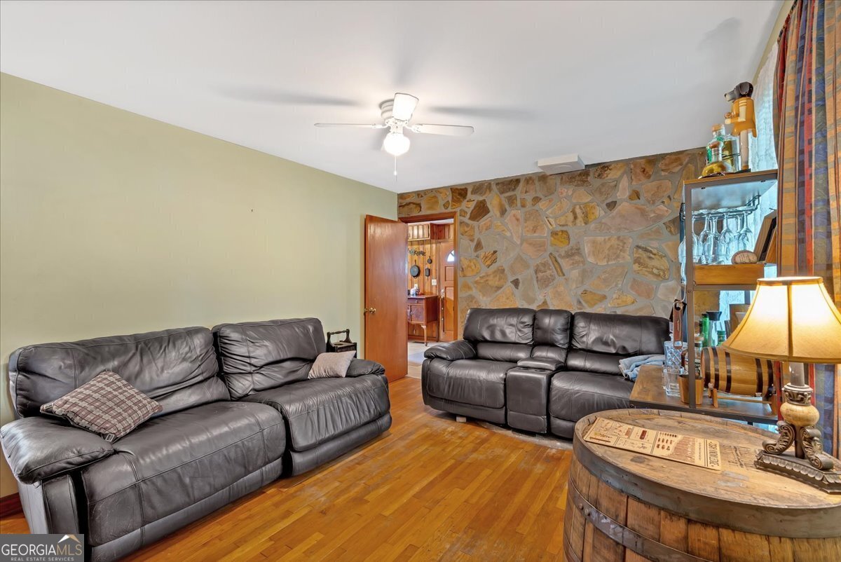 7783 Cantrell Road Douglasville - 10