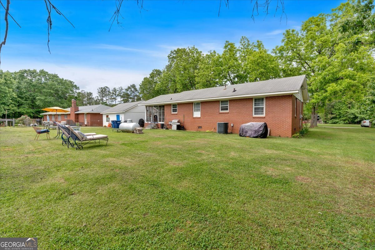 7783 Cantrell Road Douglasville - 27