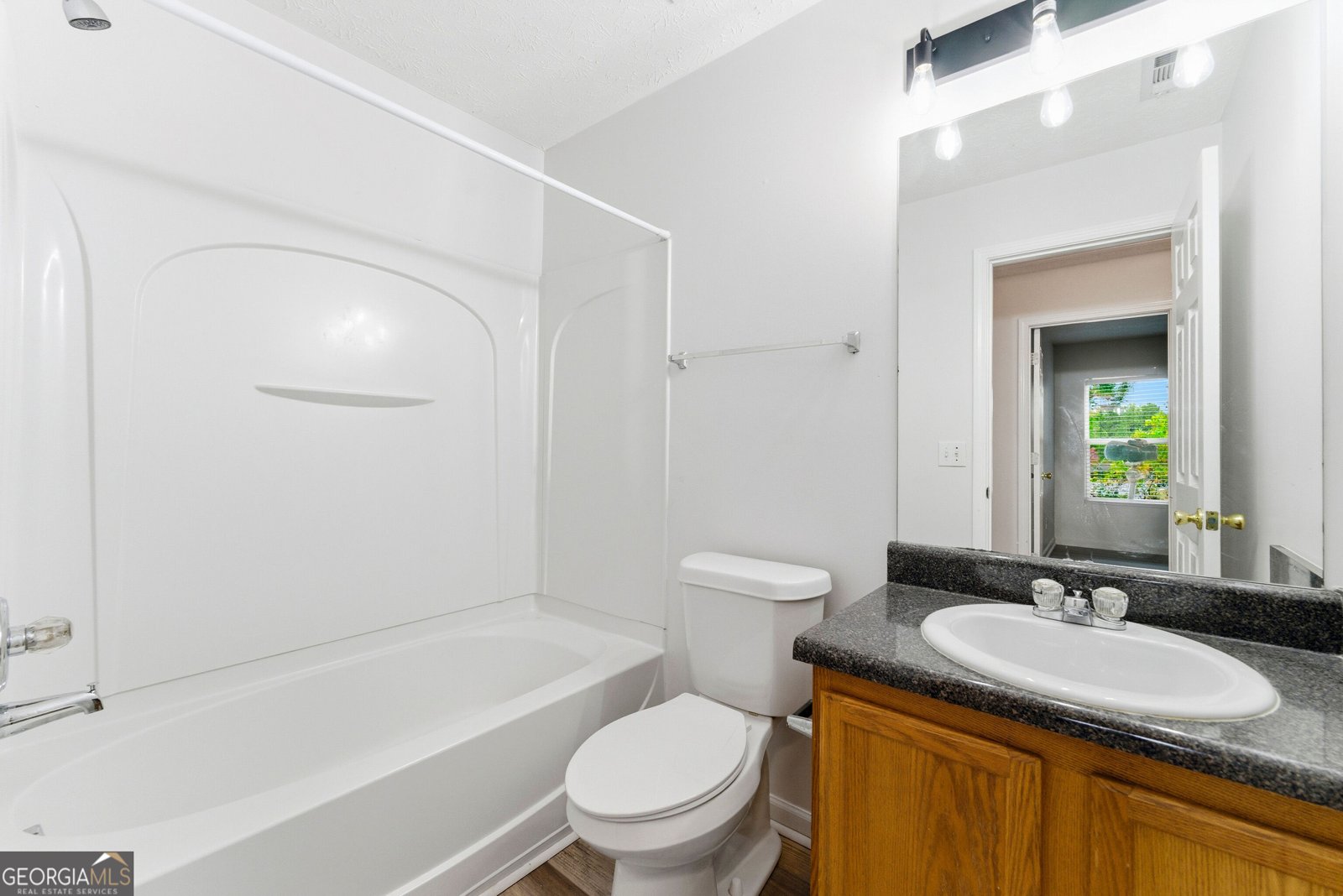 301 Silver Spring Street Dallas - 11