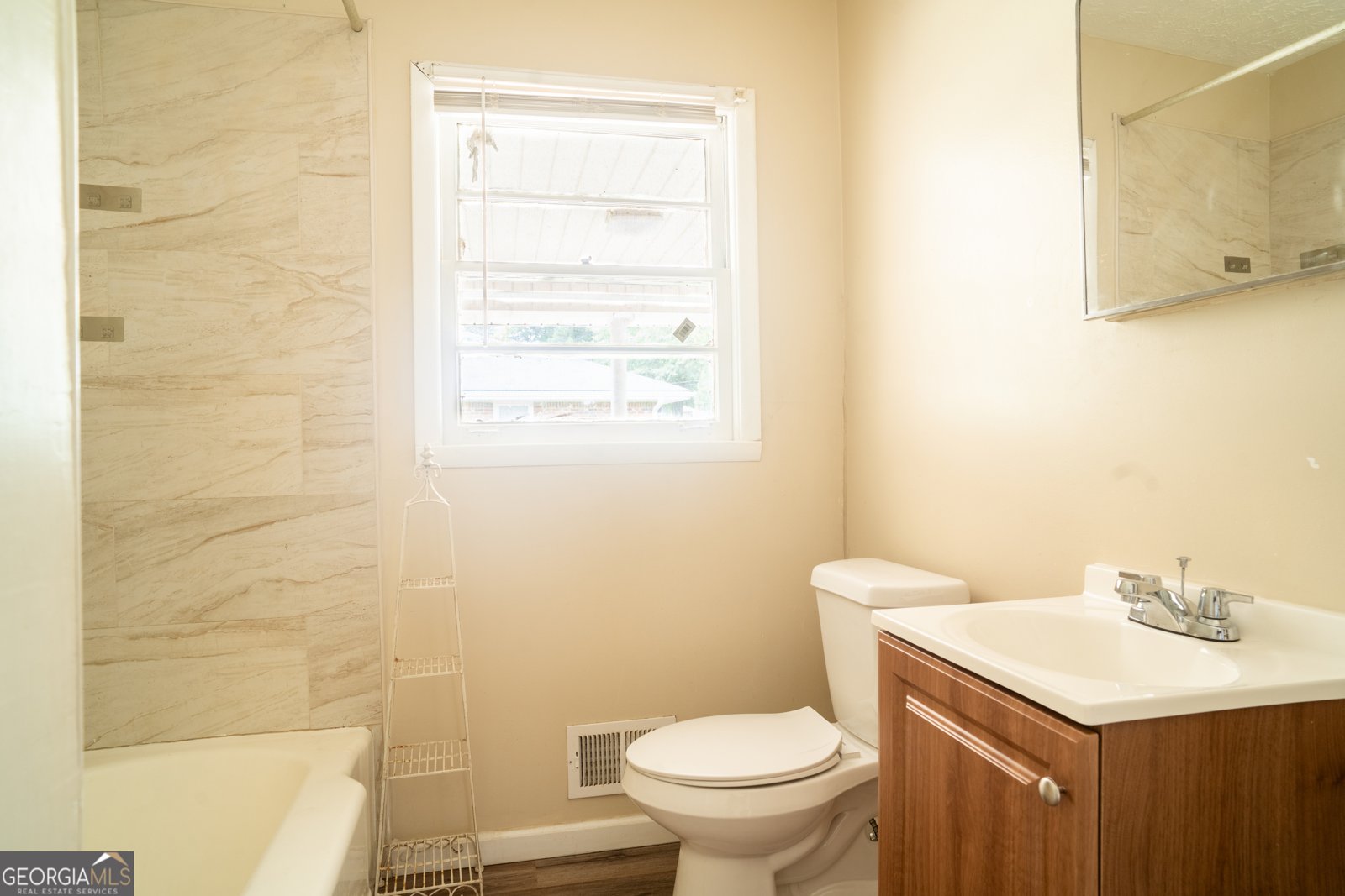 8448 Taylor Road Riverdale - 13