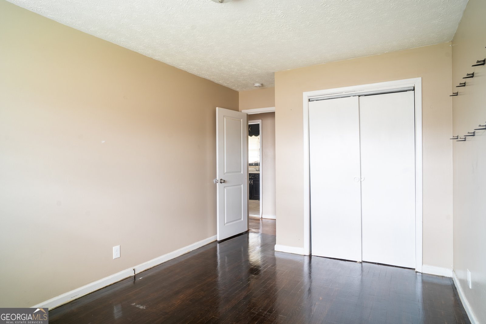 8448 Taylor Road Riverdale - 17