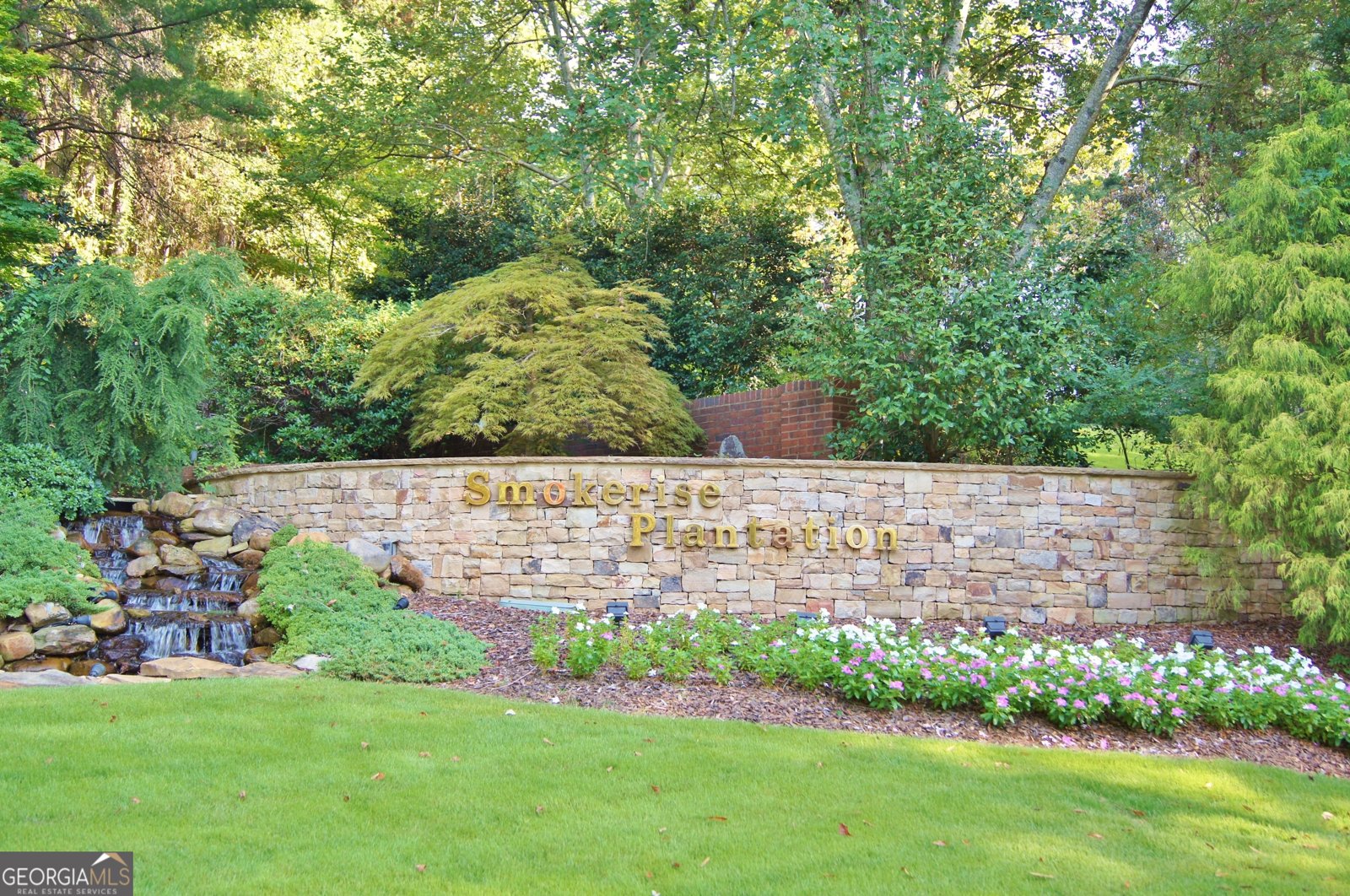 100 Smokerise Trace Peachtree City - 84