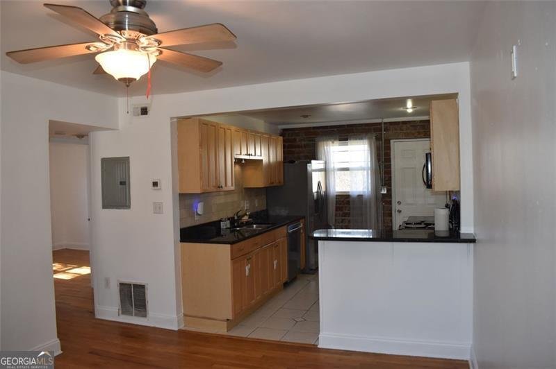 24 Daniel Street Atlanta - 6