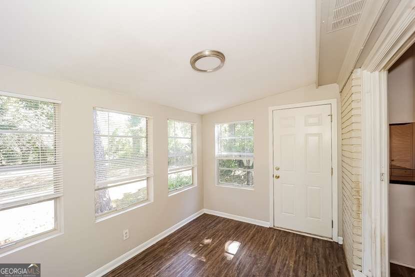 5386 Saint Lo Lane Atlanta - 8