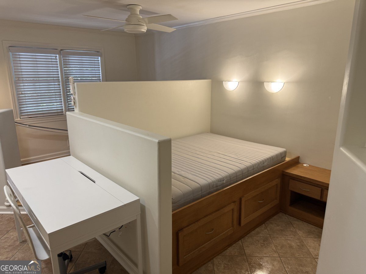 655 Campus Road Athens - 10