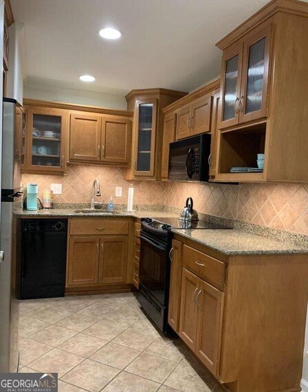 655 Campus Road Athens - 8