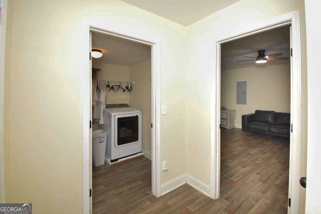 5614 Hawthorn Drive Gillsville - 26