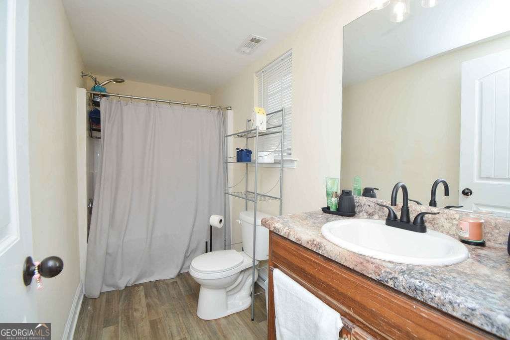 5614 Hawthorn Drive Gillsville - 30