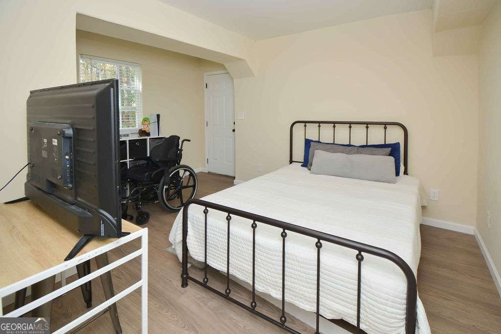 5614 Hawthorn Drive Gillsville - 32