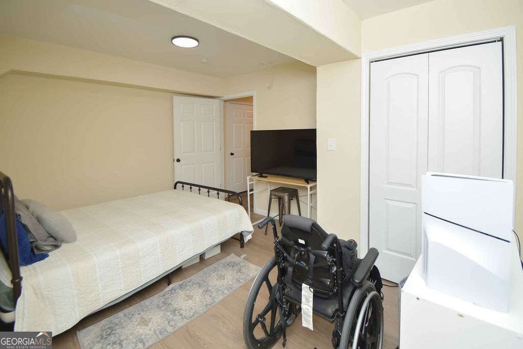 5614 Hawthorn Drive Gillsville - 33