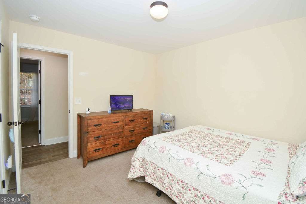 5614 Hawthorn Drive Gillsville - 40