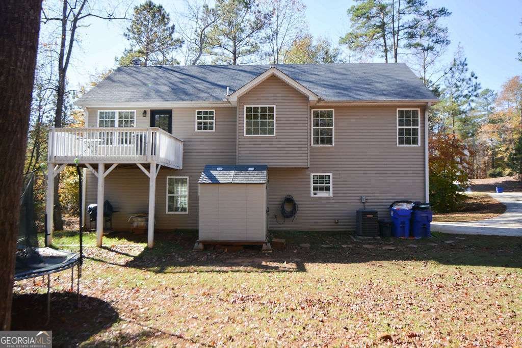 5614 Hawthorn Drive Gillsville - 48