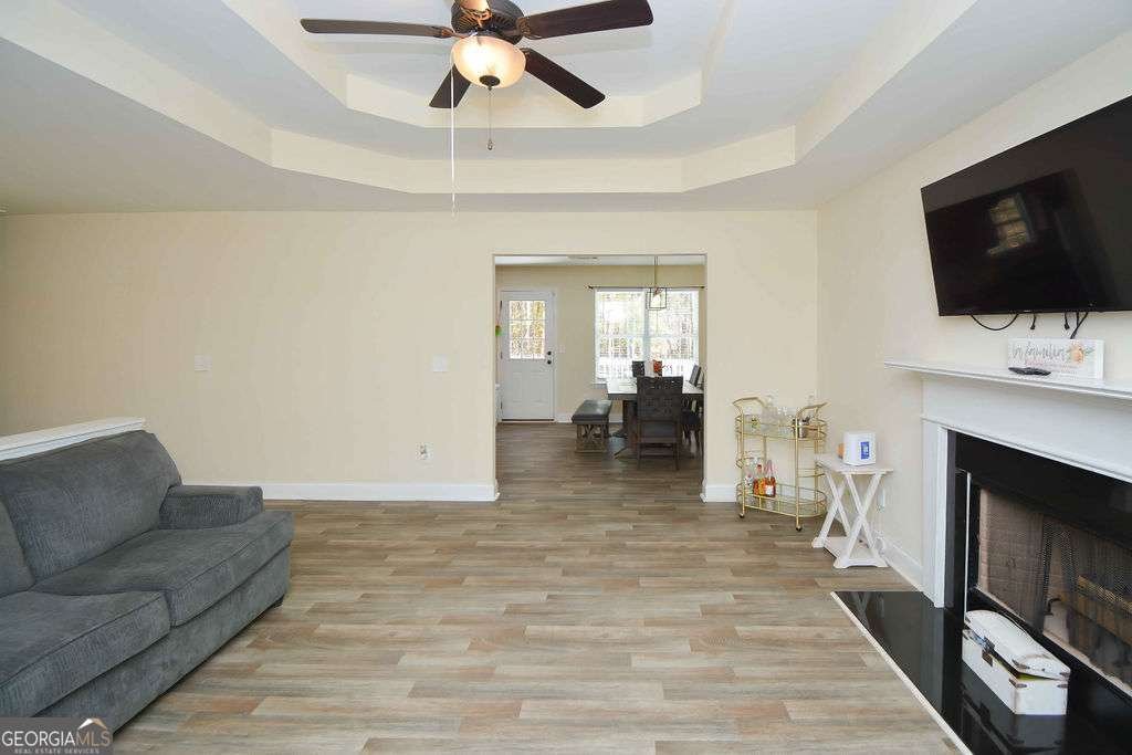 5614 Hawthorn Drive Gillsville - 8