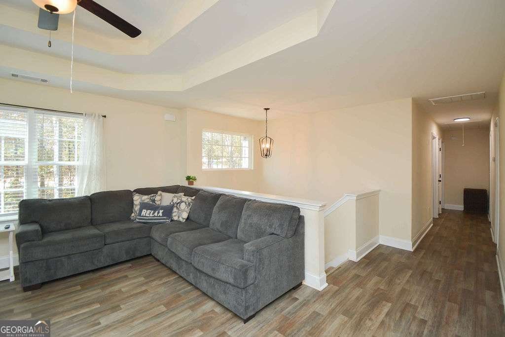 5614 Hawthorn Drive Gillsville - 9