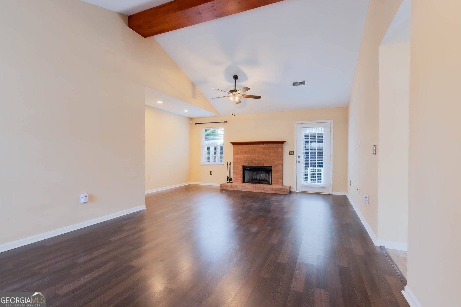 8 Cameron Court Pembroke - 16