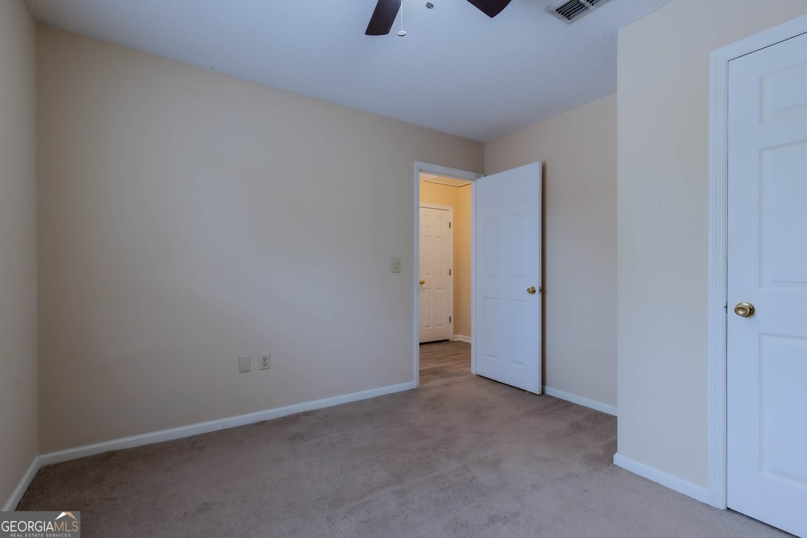 8 Cameron Court Pembroke - 33