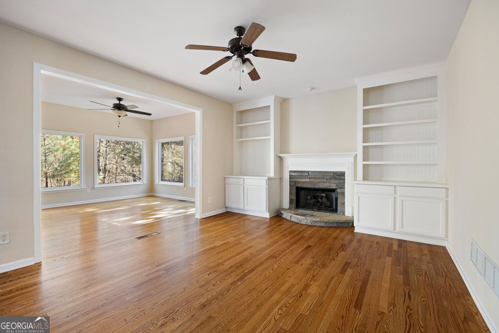 334 Maple View Court Dallas - 8