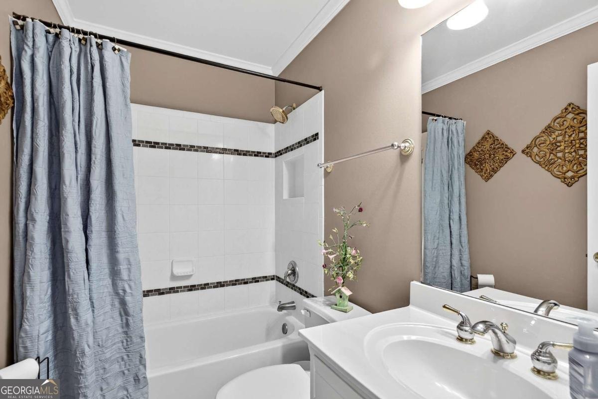 200 Pebble Beach Drive Fayetteville - 37