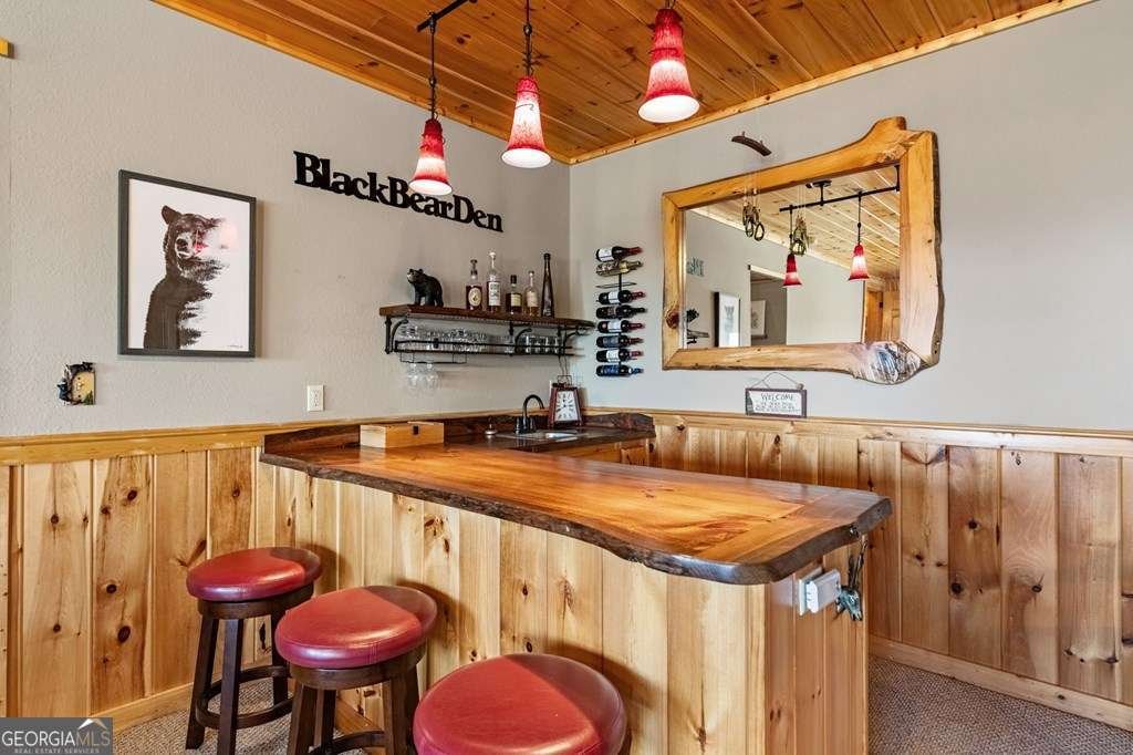 218 Chickadee Drive Blue Ridge - 44