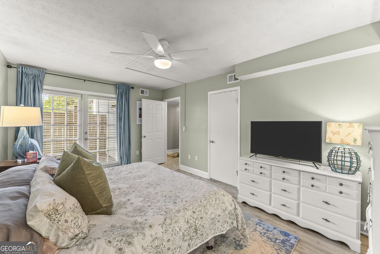 1150 Collier Road Atlanta - 24