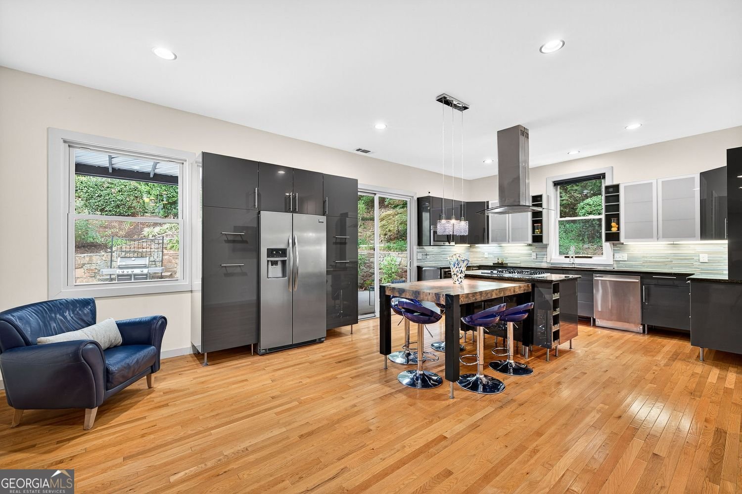 4812 Lake Forrest Drive Sandy Springs - 8