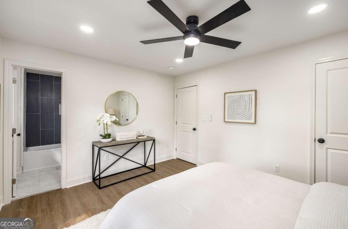 1483 Town Country Drive Atlanta - 21