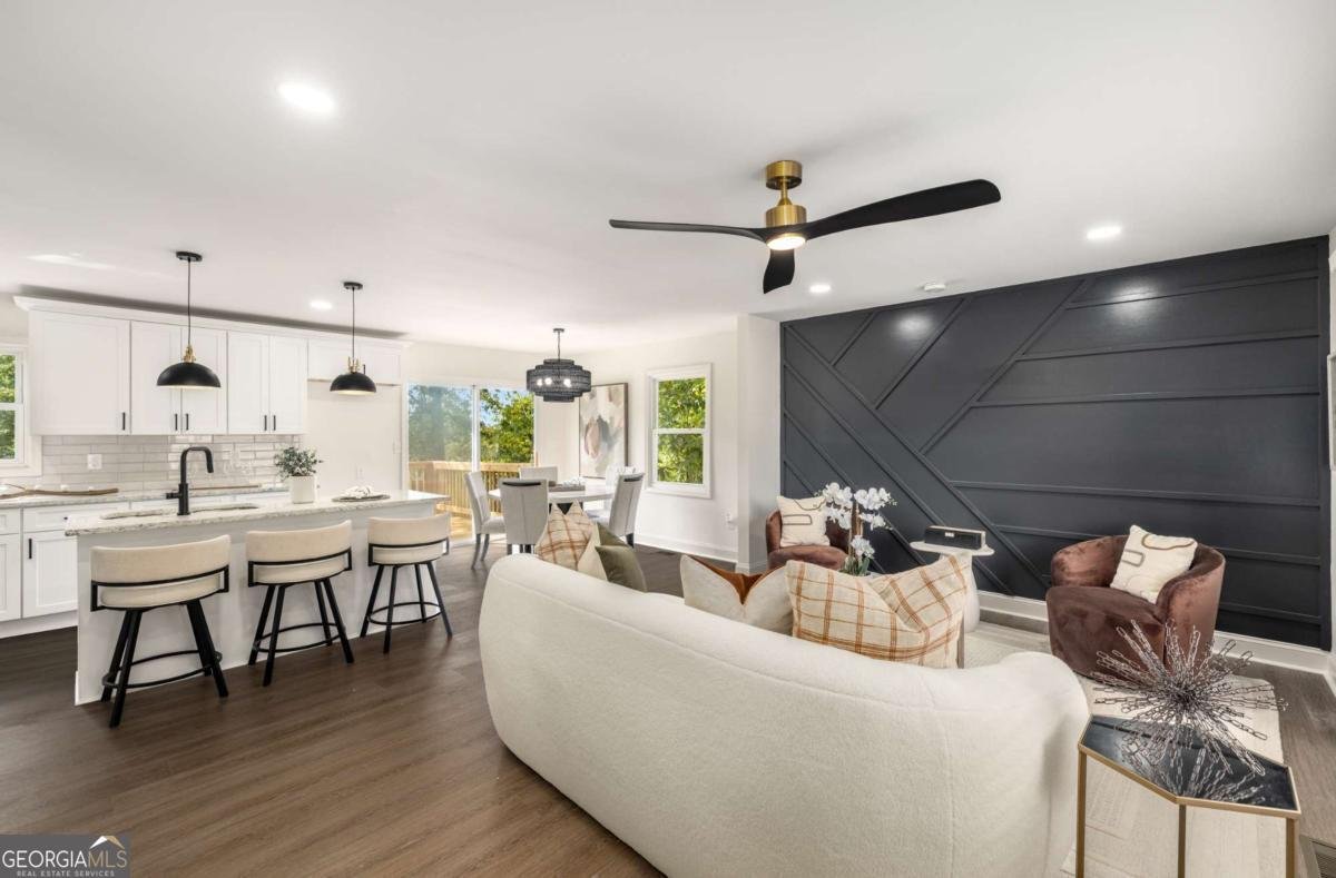 1483 Town Country Drive Atlanta - 4