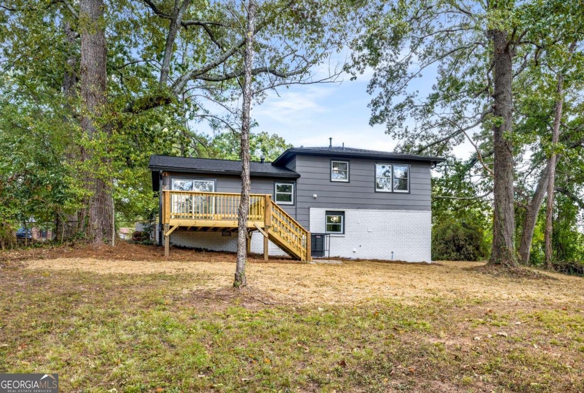 1483 Town Country Drive Atlanta - 40